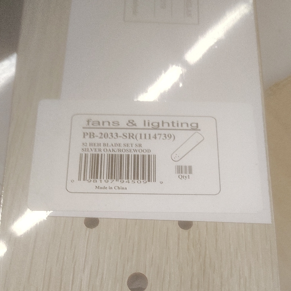 Silver Oak Rosewood Fan Blades